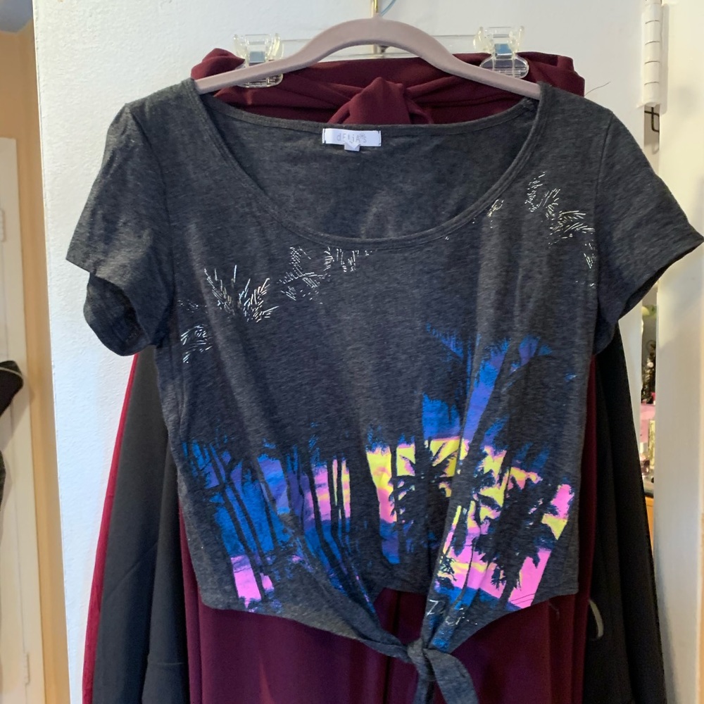 Girls tshirt